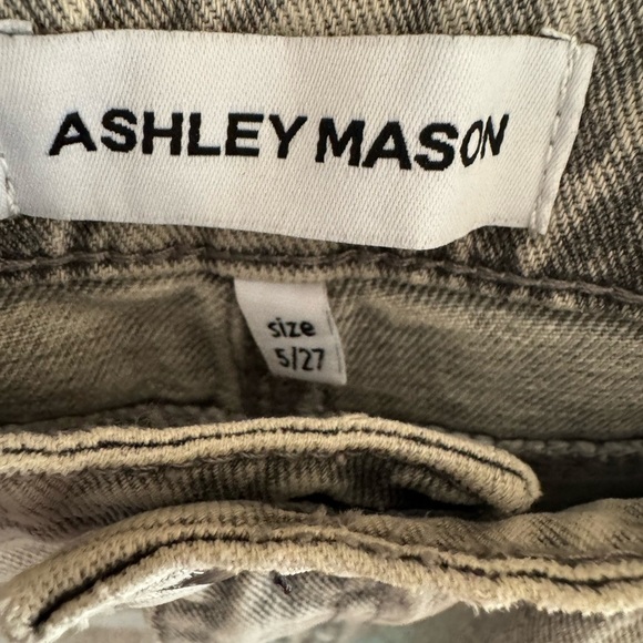 Ashley Mason Stone-Washed baggy Denim - Picture 4 of 5